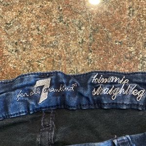 Gently worn 7 for all Mankind Kimmie straight leg jean